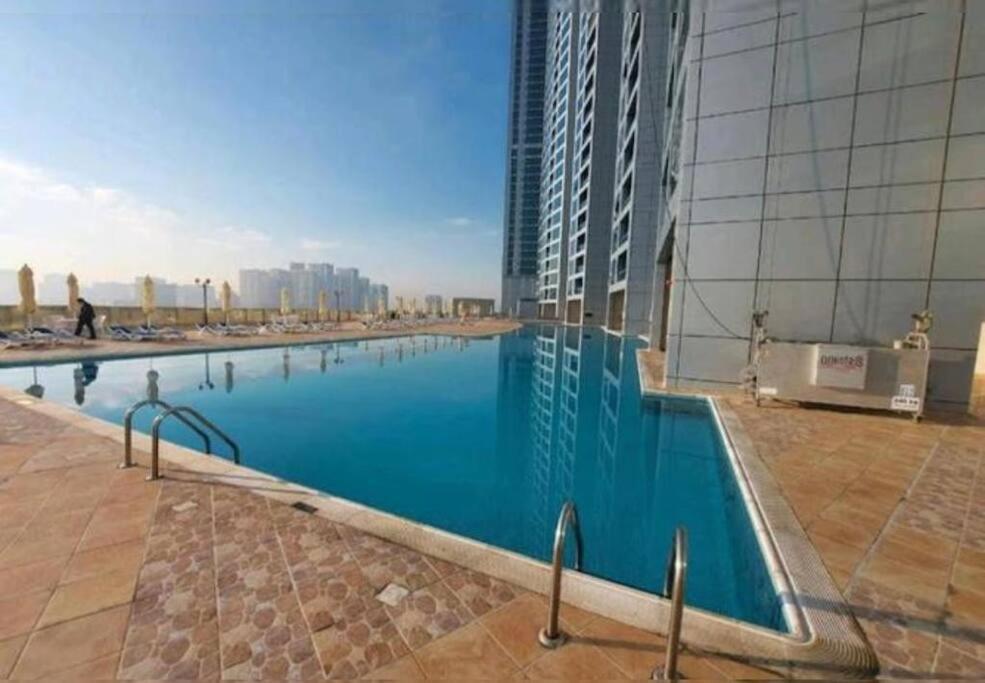 Luxury Full Sea View Flat Apartment Ajman Exterior foto