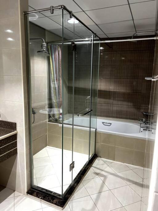Luxury Full Sea View Flat Apartment Ajman Exterior foto