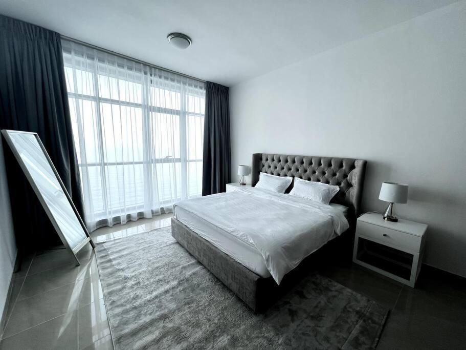 Luxury Full Sea View Flat Apartment Ajman Exterior foto